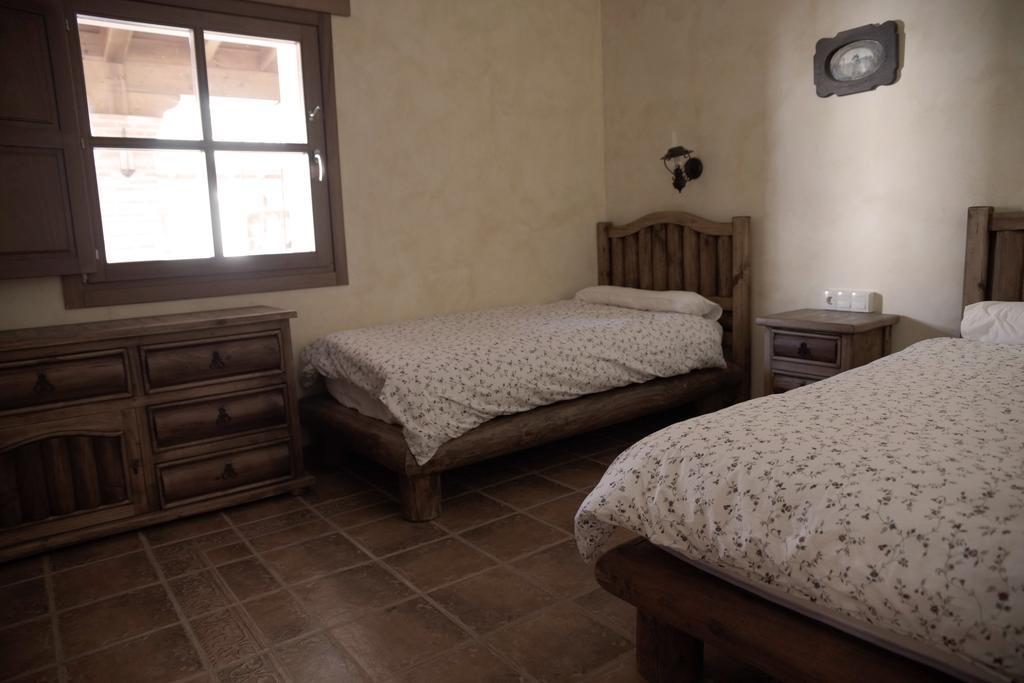 La Casona del Tormes Almenara de Tormes Exterior foto