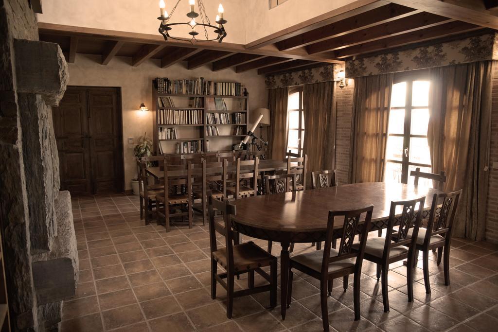 La Casona del Tormes Almenara de Tormes Exterior foto