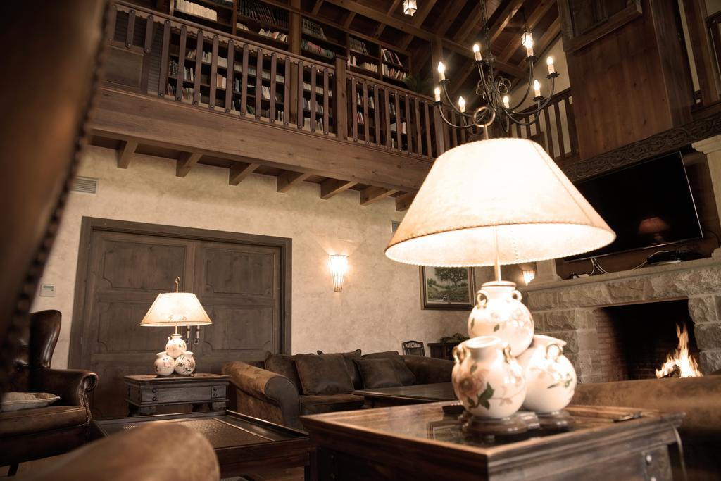 La Casona del Tormes Almenara de Tormes Exterior foto