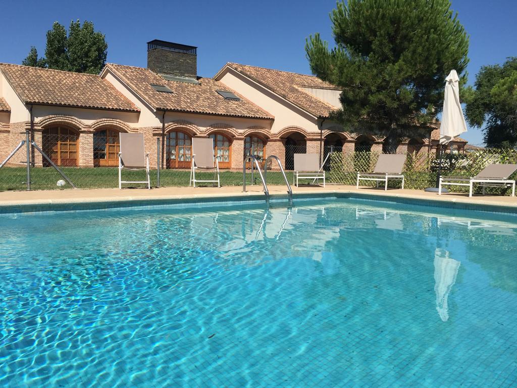 La Casona del Tormes Almenara de Tormes Exterior foto